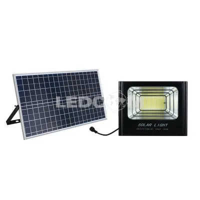Đèn pha LED năng lượng mặt trời SPS3.1 ánh sáng vàng 150W